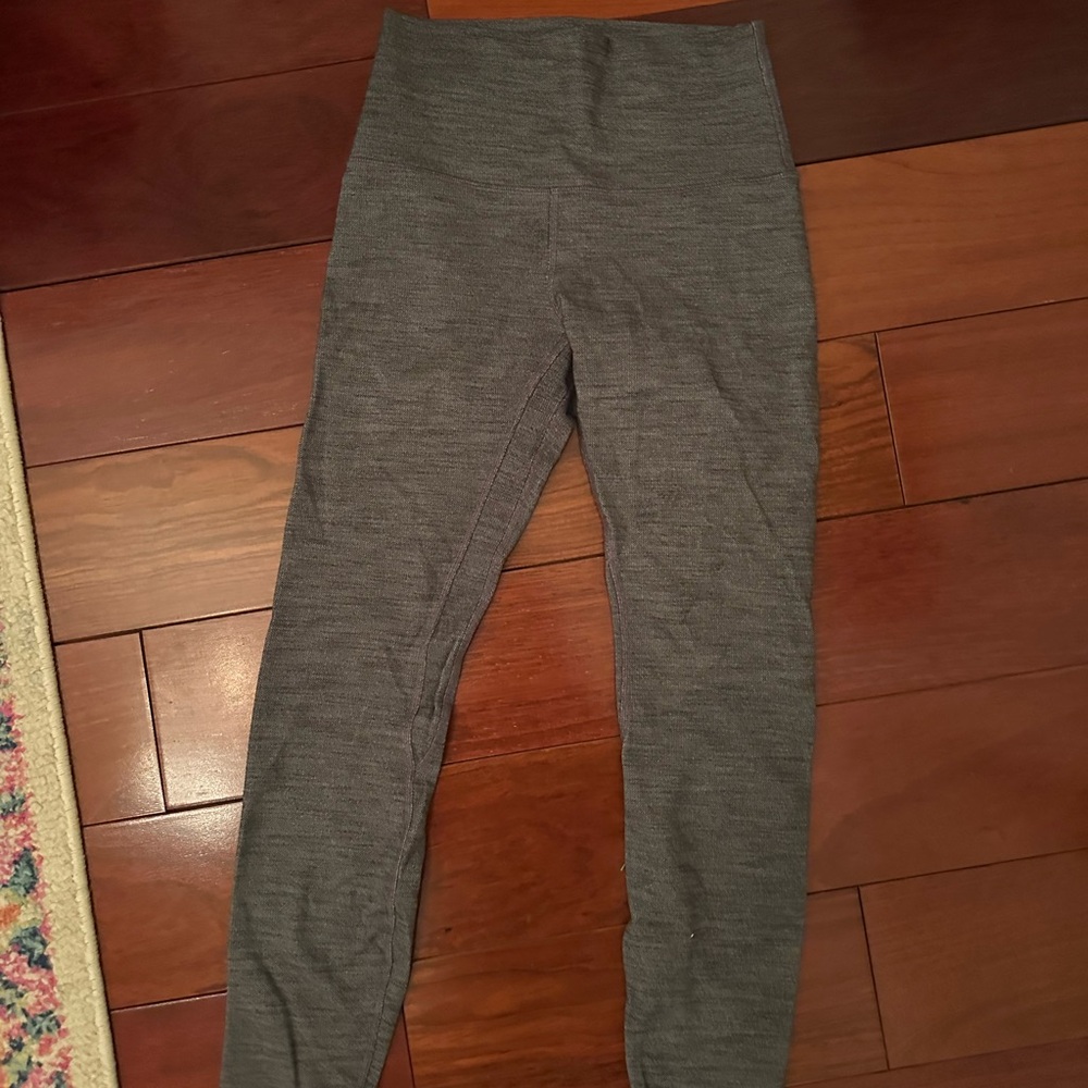 Lululemon Gray High-Waisted Leggings size 4